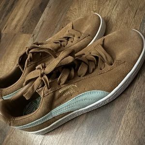 Men’s suede puma shoes mint and brown